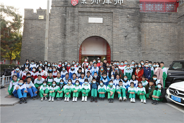 2f9b4586162548afb98ef4a4382c8965.jpg 图9合照.jpg