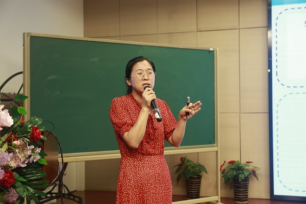 吴丽娟老师.jpg