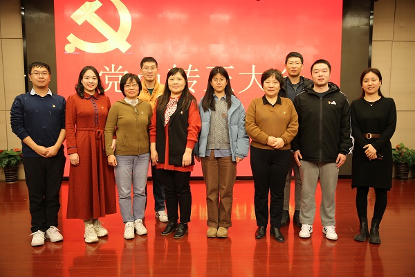 图十三.JPG