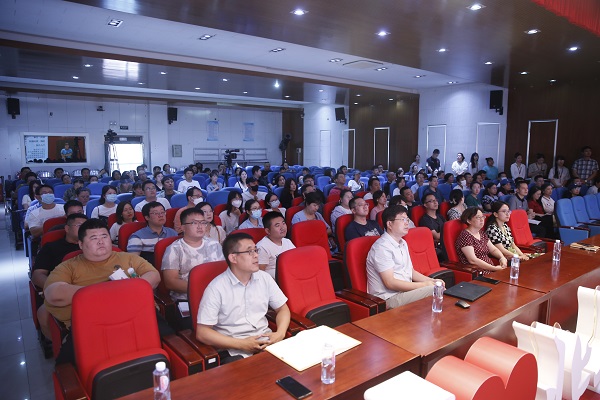 图2.JPG