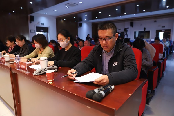 图1.JPG